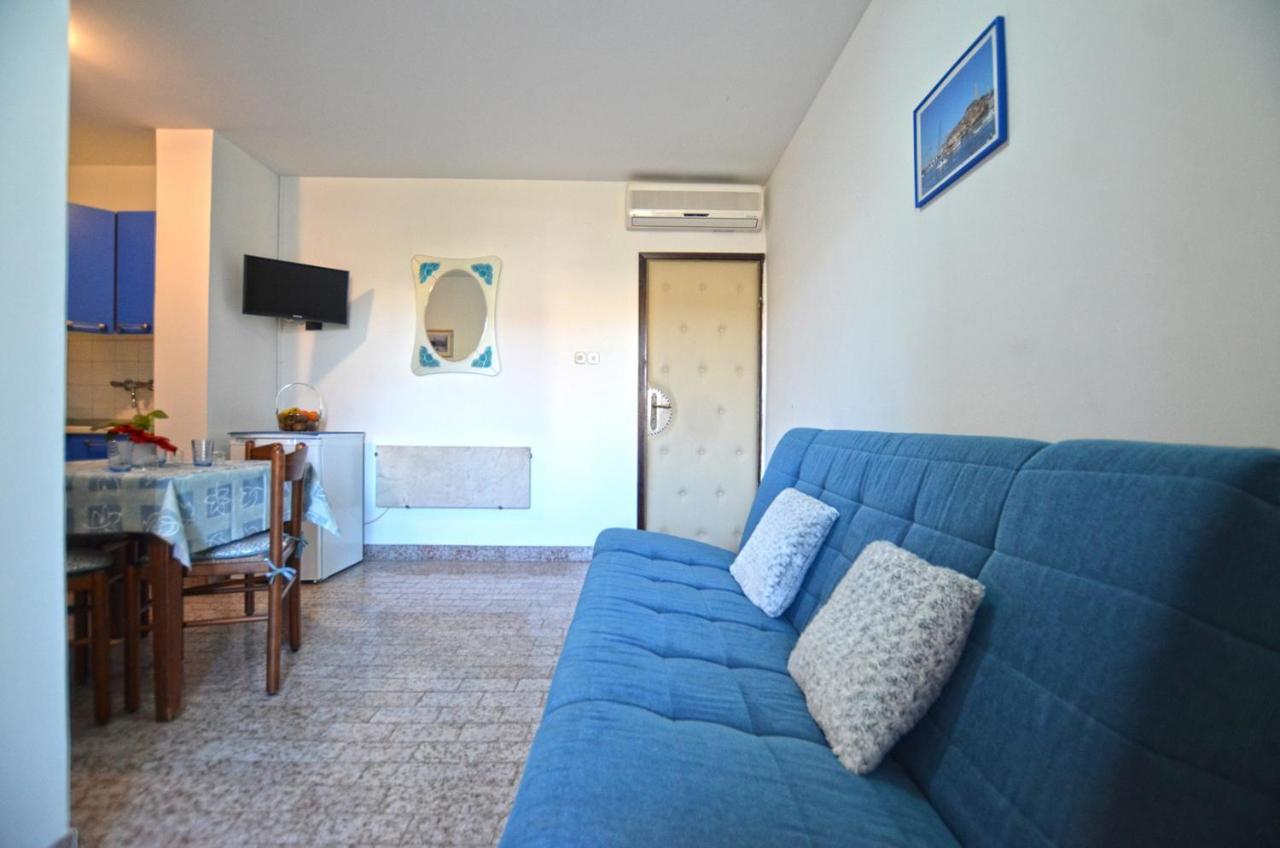 Galant Apartments Rovinj Bagian luar foto